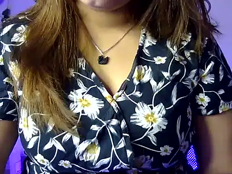 Snapshot of Aaliya02 chatting on 19, 2, 2026 Aaliya02 online show from 19, 2, 2026