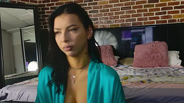 MeganSin  online show from 7, 10, 2025