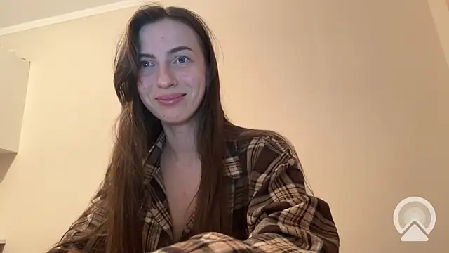 Prettyyy Angel online show from 3, 3, 2026