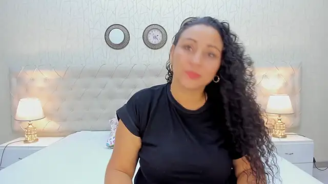 VaniaRose online show from 12, 10, 2025