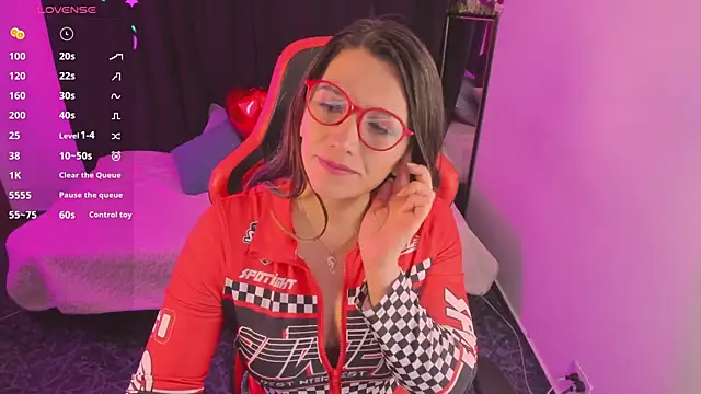Snapshot of Hanna_MA chatting on 24, 4, 2026 Hanna MA online show from 24, 4, 2026