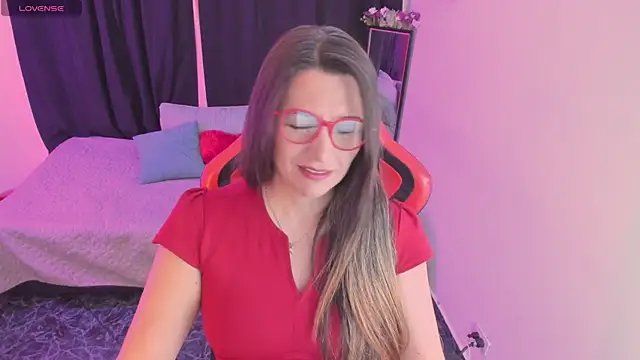 Snapshot of Hanna_MA chatting on 12, 5, 2026 Hanna MA online show from 12, 5, 2026
