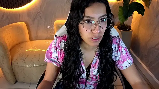 elowhyn dior tp online show from 3, 10, 2025