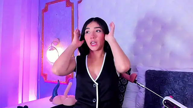 Mariana Kalo online show from 7, 2, 2026