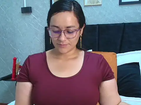 Michell Monet online show from 24, 3, 2026