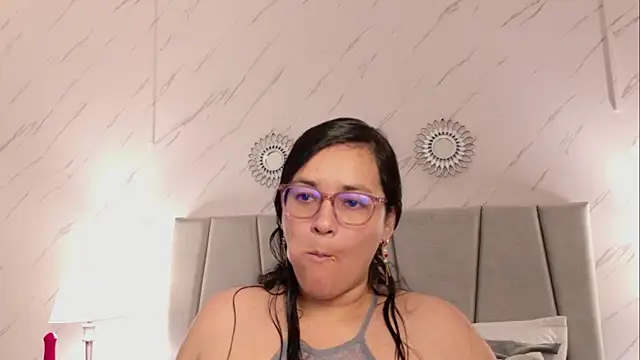 Michell Monet online show from 1, 4, 2026