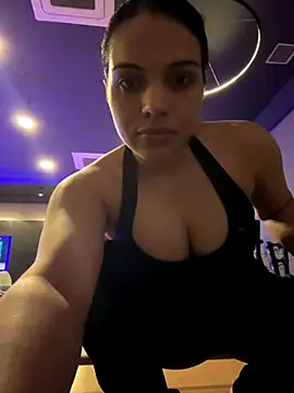 Snapshot of Anavalle chatting on 7, 10, 2025 Anavalle online show from 7, 10, 2025