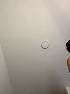 IsabellaJoness  online show from 1, 12, 2025