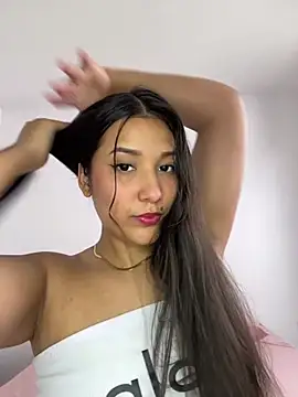 IsabellaJoness  online show from 13, 1, 2026