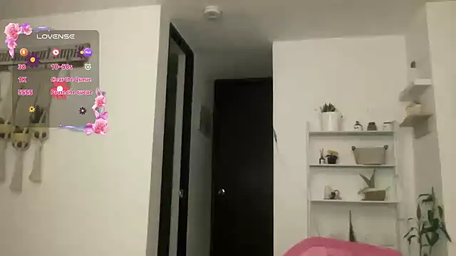 isa  fox online show from 4, 12, 2025