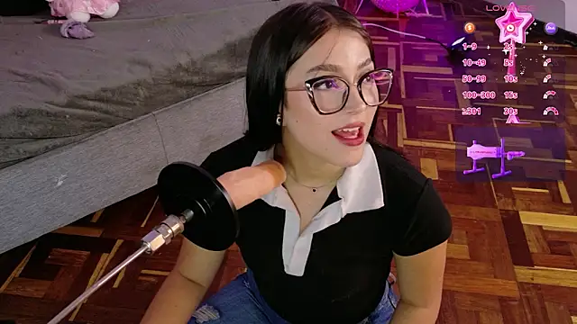 Zafira  online show from 27, 2, 2026