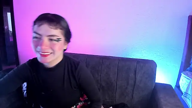 kitty  chs online show from 16, 10, 2025