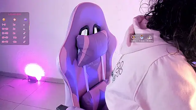 zakura Haruno online show from 11, 11, 2025