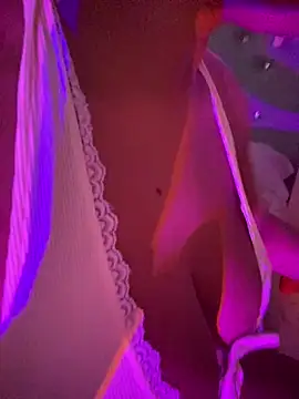 miiabrown18 online show from 1, 12, 2025