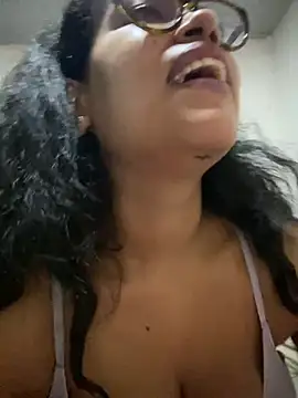 miiabrown18 online show from 12, 4, 2026