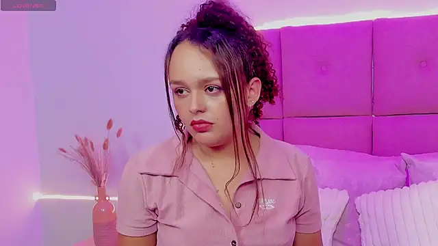 Snapshot of CamilaGomez149 chatting on 10, 5, 2026 CamilaGomez149 online show from 10, 5, 2026