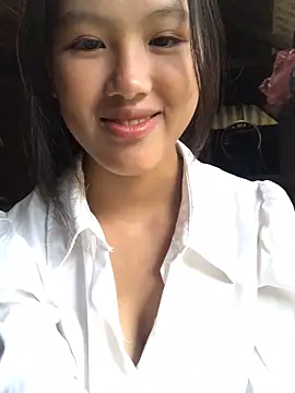 Mai lovely online show from 29, 9, 2025