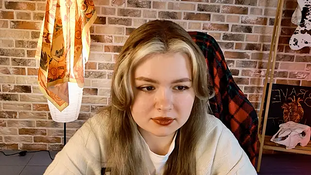 HaleySun online show from 25, 9, 2025