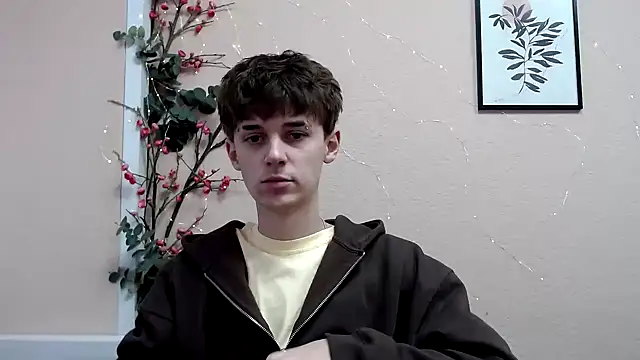 Hoot Dude  online show from 10, 11, 2025