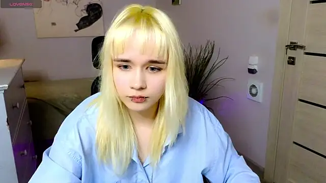 Shuhua Meow online show from 29, 9, 2025