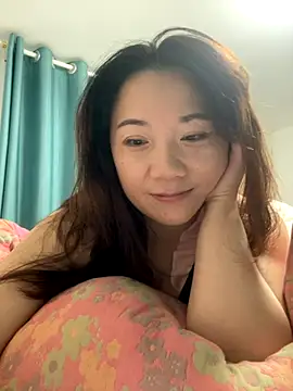 Snapshot of Momo-9988 chatting on 7, 11, 2025 Momo-9988 online show from 7, 11, 2025