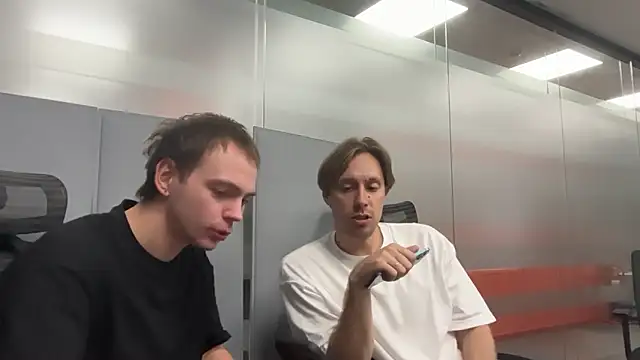 Snapshot of apachai_test chatting on 3, 4, 2026 apachai test online show from 3, 4, 2026