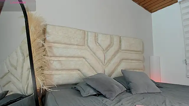 Snapshot of cherry_bunnyx chatting on 8, 2, 2026 cherry bunnyx online show from 8, 2, 2026