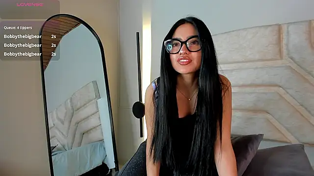 Snapshot of cherry_bunnyx chatting on 27, 2, 2026 cherry bunnyx online show from 27, 2, 2026