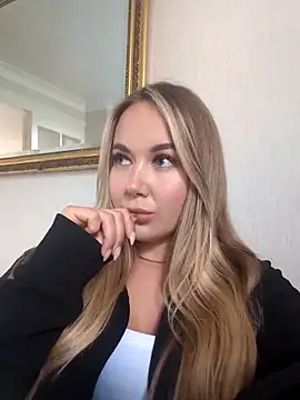 BarbieDolly x online show from 24, 10, 2025