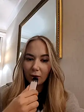 BarbieDolly x online show from 6, 11, 2025