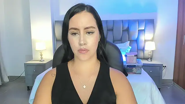 Natasha Kiim  online show from 9, 4, 2026