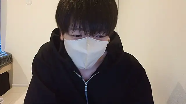 Snapshot of tora3220 chatting on 8, 7, 2026 tora3220 online show from 8, 7, 2026