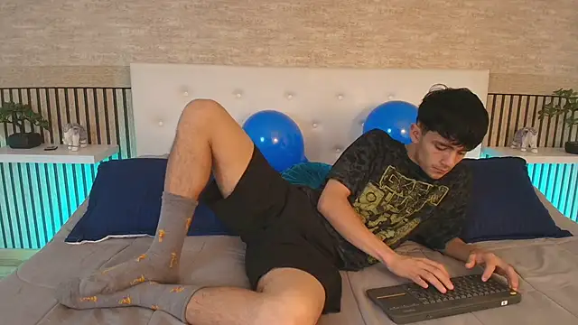 Axel Draven online show from 7, 11, 2025