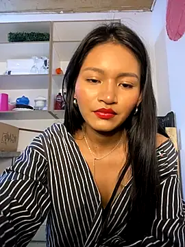 fenixzara online show from 24, 11, 2025