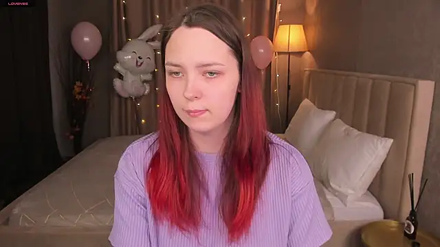 Monica  Queen online show from 27, 3, 2026