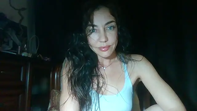 Snapshot of Felariss chatting on 26, 10, 2025 Felariss online show from 26, 10, 2025