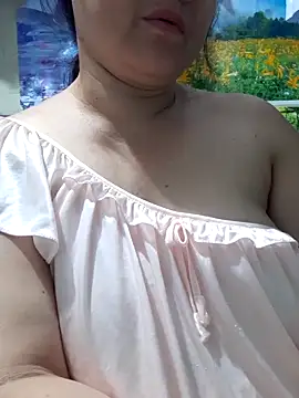 Snapshot of Kimkhaepretty chatting on 15, 2, 2026 Kimkhaepretty online show from 15, 2, 2026