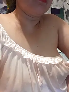 Snapshot of Kimkhaepretty chatting on 4, 3, 2026 Kimkhaepretty online show from 4, 3, 2026