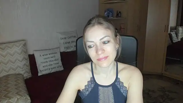 Tiffany Bates online show from 11, 1, 2026