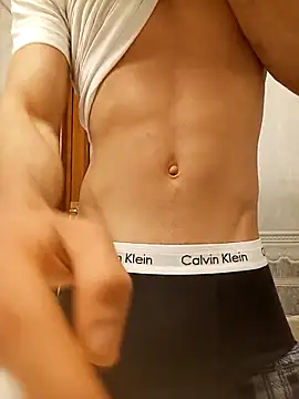 ruiiizz online show from 15, 4, 2026