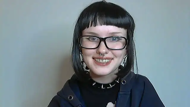 Paradoxy  online show from 21, 10, 2025