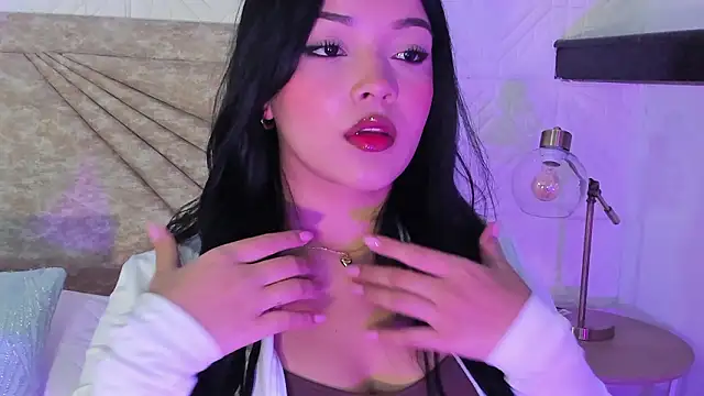 EmmaBlossom online show from 4, 2, 2026