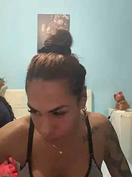 Naomi24herr online show from 27, 11, 2025