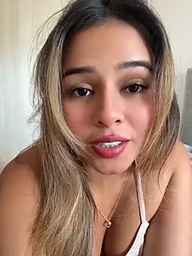 Snapshot of itsdanividarte chatting on 26, 4, 2026 itsdanividarte online show from 26, 4, 2026