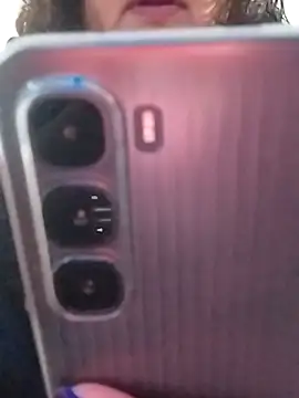 MEYBELLATINA online show from 7, 11, 2025