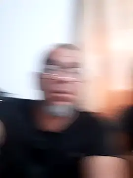 ANTHONYHOTT69 online show from 15, 10, 2025