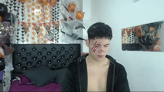 Aaron Foxxx online show from 18, 10, 2025