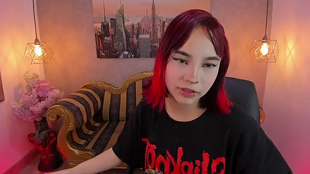 Megane whitte online show from 10, 10, 2025