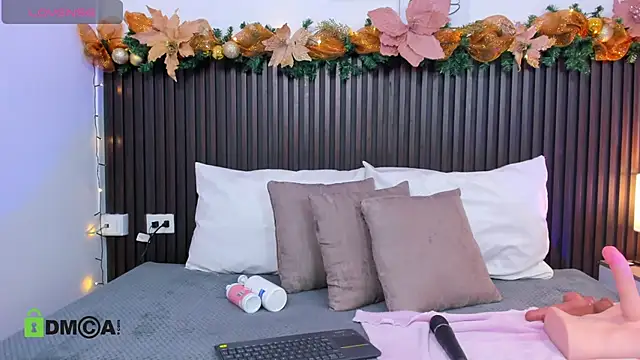 alahia mellers online show from 15, 12, 2025