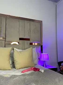 Lia Sin online show from 25, 10, 2025